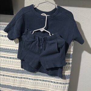 Set toddler boy  great condition